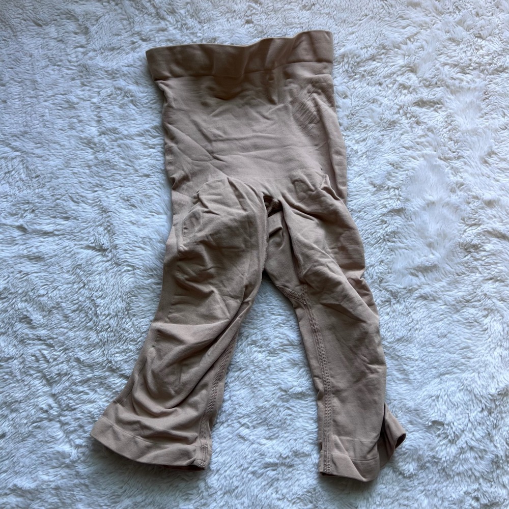 SKIMS Sculpting Legging High Waisted Compression Shapewear Tan Size XXS/XS NWOT